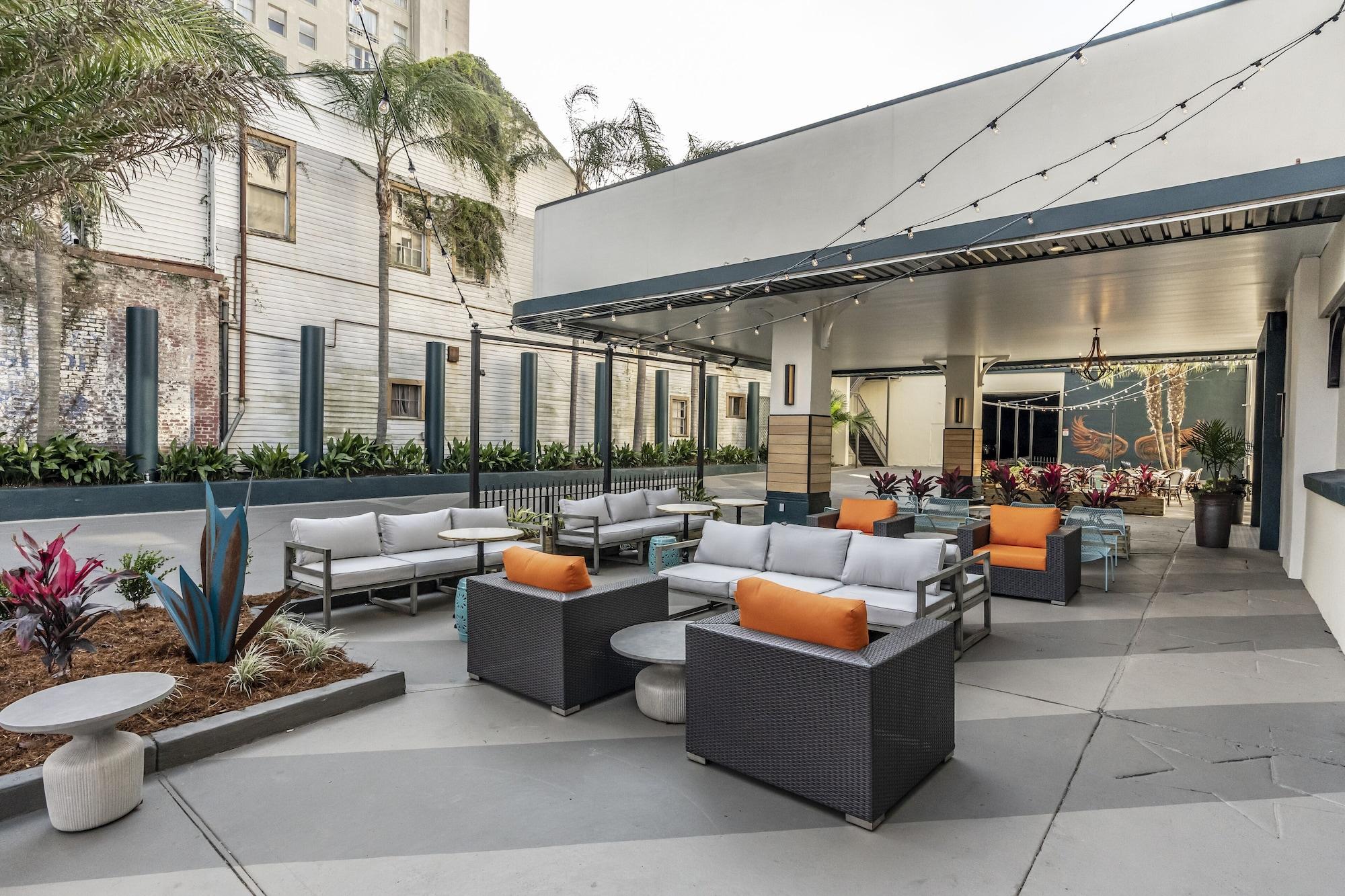 St Charles Coach House, Ascend Hotel Collection New Orleans Exterior photo