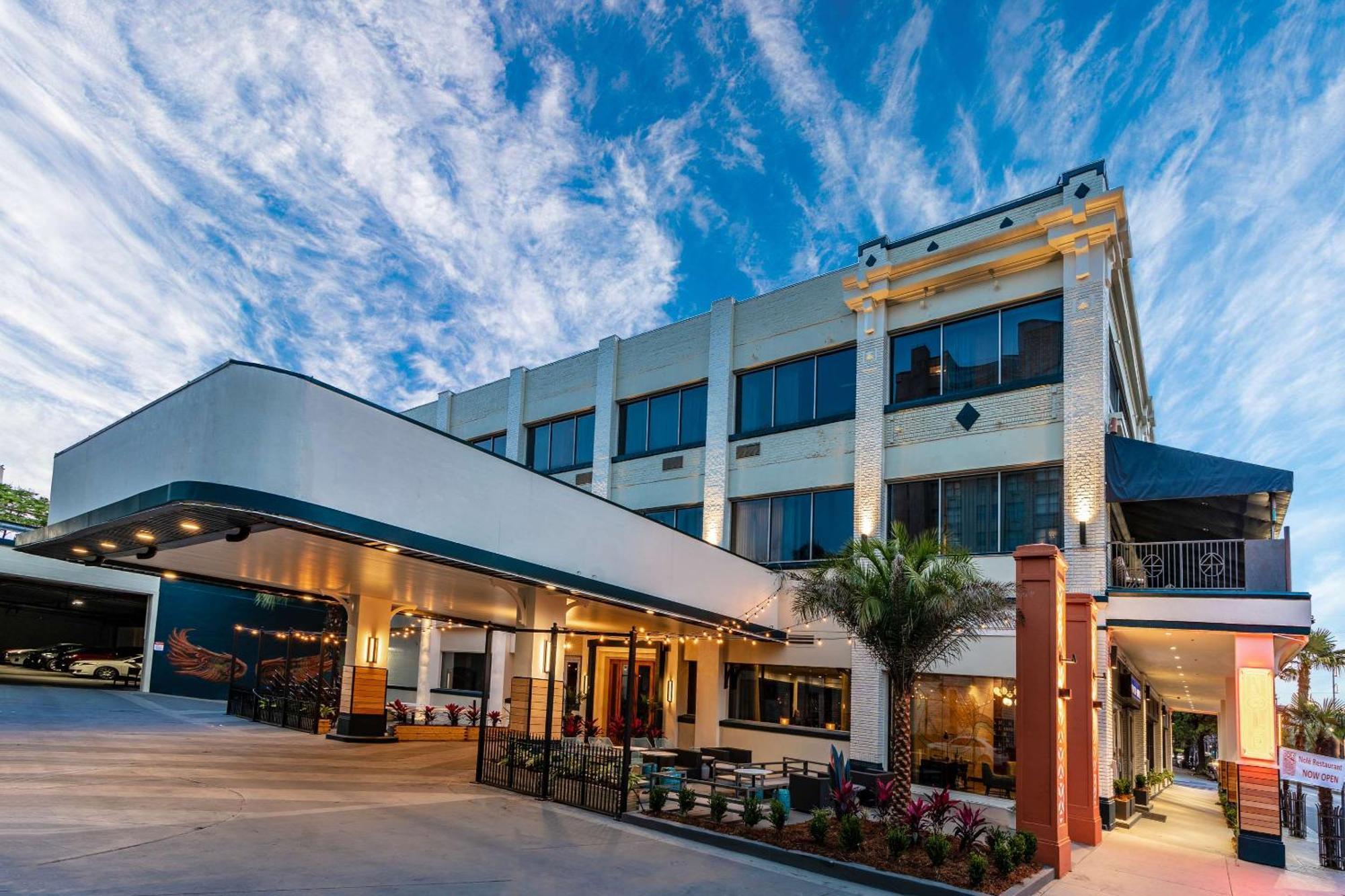 St Charles Coach House, Ascend Hotel Collection New Orleans Exterior photo